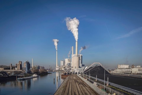 Grosskraftwerk Mannheim AG, GKM, hard coal-fired power plant generates electricity and district
