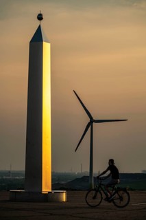 Evening atmosphere on the Hoheward spoil tip, the largest spoil tip in the Ruhr area, between