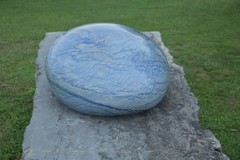 Sculpture stone drop by Livia Kubach and Michael Kropp 2024, oval blue quartz, stone, smooth, cut,