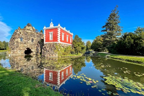 Stein Island with artificial volcano, cultural foundation, Villa Hamilton, Dessau-Wörlitz Garden
