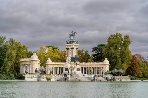 The Monument to Alfonso XII (Spanish: Monumento a Alfonso XII) is located in Buen Retiro Park (El