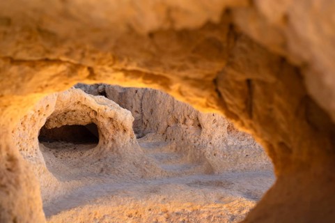 Algar Seco rock formation, coloured rocks and underground caves, caves, shell limestone, Carvoeiro,