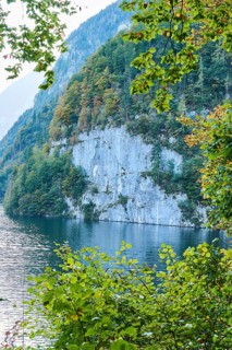 Lake Koenigssee in autumn, Alps, Bavaria, Germany, Europe