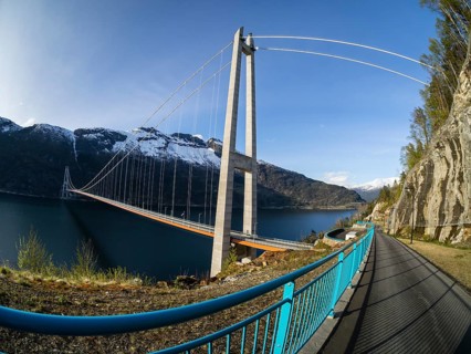 Hardanger bridge, suspension bridge over the Eidfjord, a branch of the Hardangerfjord, near