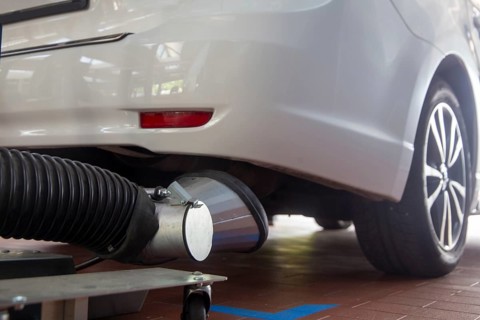 Emissions test at TÜV