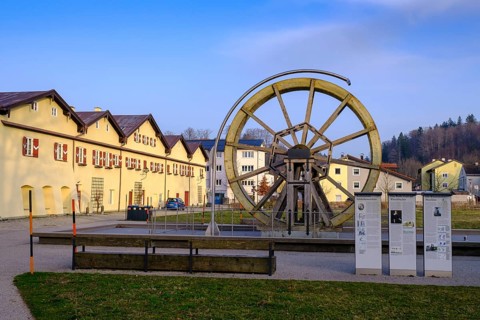 Water wheel, Salinenpark, Traunstein, Chiemgau, Upper Bavaria, Bavaria, Germany, Europe