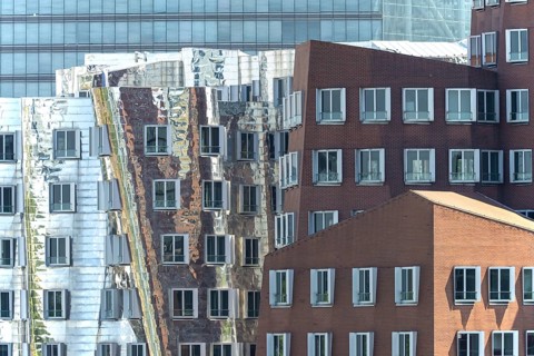 Gehry buildings, Media Harbour, Neuer Zollhof, Düsseldorf, North Rhine-Westphalia, Germany, Europe