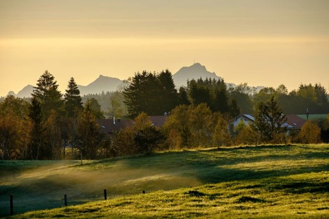 Sunrise with fog, with Wendelstein, near Sachsenkam, Tölzer Land, Alpine foothills, Upper Bavaria,