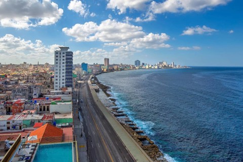 EL Malecon (Avenida de Maceo), a broad landmark esplanade that stretches for 8 km along the coast