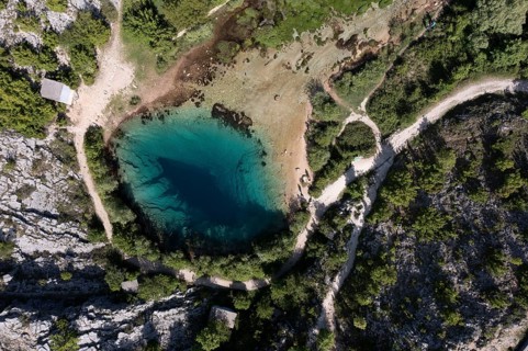 Blue Eye, River Cetina, Cetina, Dalmatia, Croatia, Europe