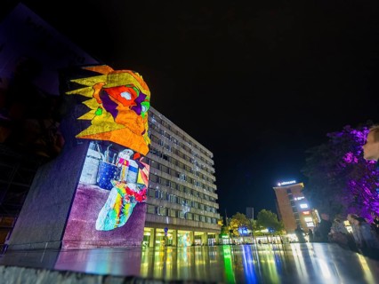 Vanessa Cardui Karl-Marx-Monument, Hands off!, The 2nd edition of Light our Vision under the motto