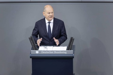 Olaf Scholz (SPD), Federal Chancellor, recorded during his government statement in the German