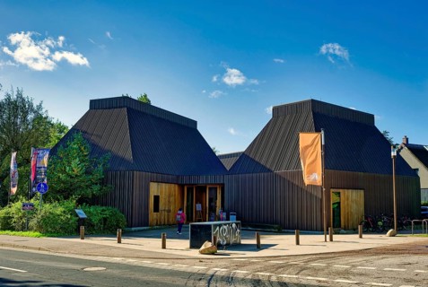 Ahrenshoop Art Museum, Museum of the Artists' Colony, Ahrenshoop, Fischland-Darß-Zingst Peninsula,