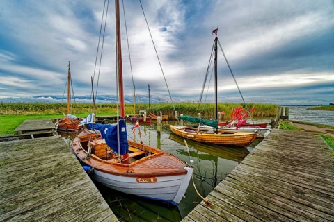 Sailing boats in Althagen harbour on the Saaler Bodden, evening mood, Ahrenshoop,