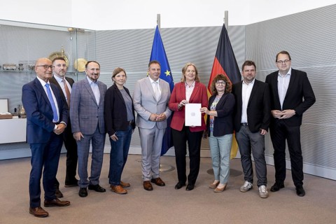 Petitions Committee with Bundestag President Bärbel Bas, SPD, Member of the Bundestag in Berlin, 26