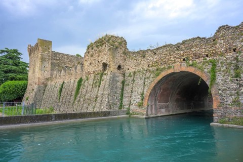 Virgilio Canal of the Mincio and Visconti Bridge dating from 1395, Borghetto, Valeggio sul Mincio,