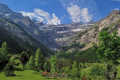 The Cirque de Gavarnie and the Gavarnie Falls, Grande Cascade de Gavarnie, highest waterfall in