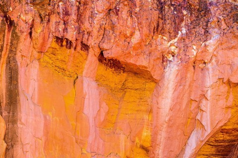 Ochre nature trail, Le Sentier des Ocres, former ochre mining area, ochre rocks, Roussillon,