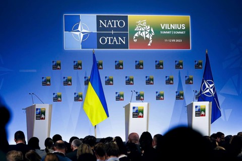 The Ukrainian flag stands on a stage at the NATO summit in Vilnius, Lithuania. Vilnius, 12.07.2023