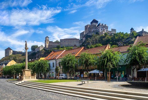 Plague Column at Peace Square with Trencin Castle, Trencin, Slovakia, Europe