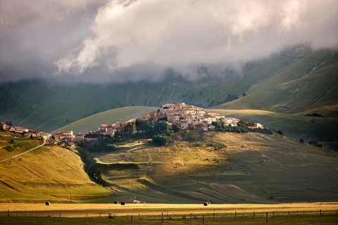 The hill town of Castelluccio di Norcia, Parco Nazionale dei Monti Sibillini, Apennine Mountains,