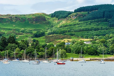 Boats in Ardentallan Bay, Loch Feochan, Oban, Argyll and Bute, Scotland, UK