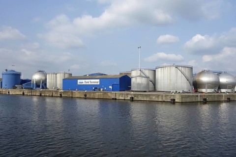 Storage tanks for petroleum, chemicals, oleochemicals, vegoils, fats, liquid fertilisers, biofuels