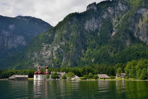 Pilgrimage church of St. Bartholomew on lake Königssee, Upper Bavaria, Bavaria, Germany, Europe