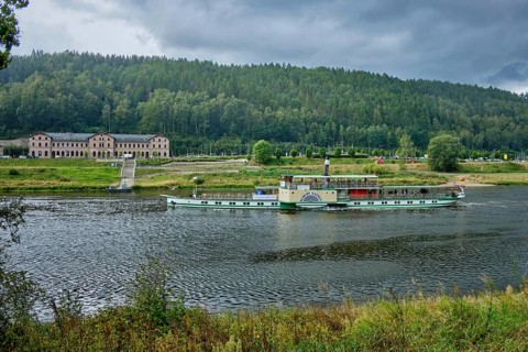 The steamboat Kurort Rathen on the Elbe during a thunderstorm, at the height of Prossen, Bad