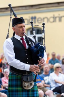 Bagpiper, musician, music concert, Sigmaringen, Baden-Württemberg, Germany, Europe