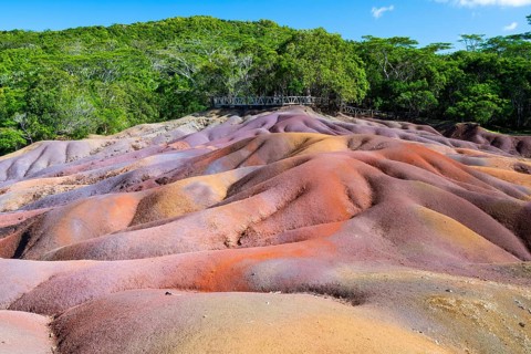 Seven Coloured Earth, 7th coloured earth, Minerals, Geopark, Terres des couleurs, Chamarel, Indian