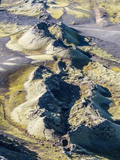 Moss-covered Laki crater or Lakagígar, series of craters, interior highlands of Iceland, Suðurland,