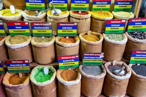 Spices, fruit and vegetable market, market hall, old town, Port Louis, Indian Ocean, island,