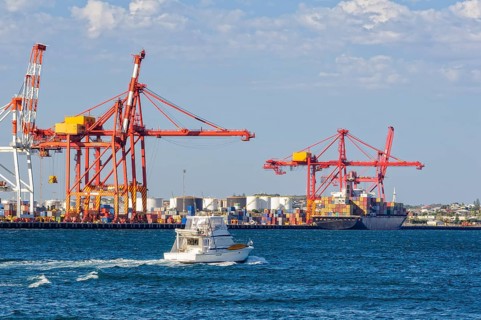Cranes along the North Quay in the Inner Harbour on the mouth of the Swan River, Fremantle, WA,