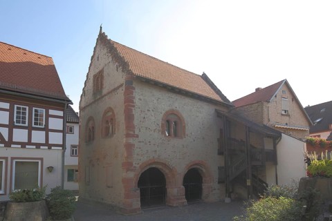 Historic Romanesque House or Stone House, Seligenstadt, Main, Hesse, Germany, Europe