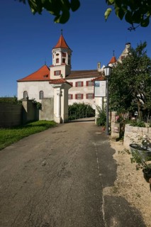 Brenz Castle, Renaissance castle from the 17th century, landmark of the municipality of Sontheim an
