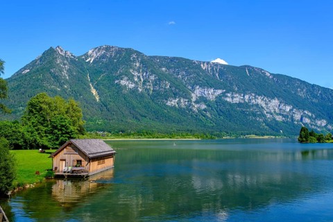 Hallstätter See, Untersee near Bad Goisern, Salzkammergut, Upper Austria, Austria, Europe