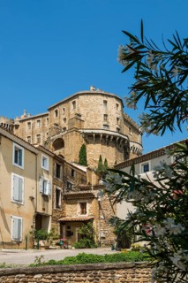 Castle and medieval village, Suze-la-Rousse, Département Drôme, Provence, Auvergne-Rhône-Alpes,