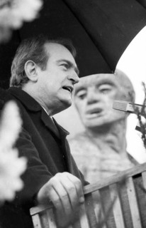 The tribute to those murdered by the Nazis on Good Friday 1945 was also a demonstration against