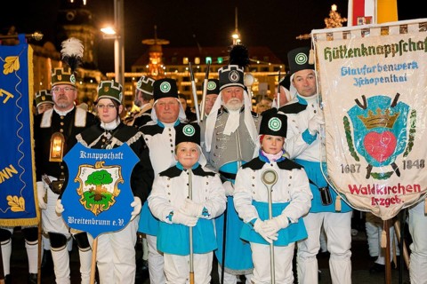 Striezelmarkt, which has been organised since 1434, is the oldest Christmas market in Germany and