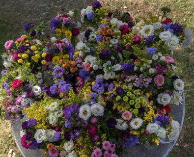 Assorted bouquets of a table decoration for a wedding, Lower Saxony, Germany, Europe