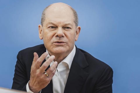 Olaf Scholz (SPD), Federal Chancellor, recorded at a federal press conference on current domestic