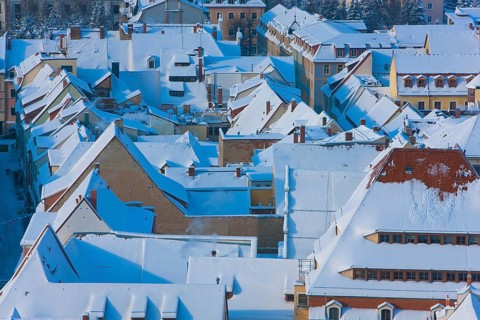 Pirna is a large district town and the administrative seat of the Sächsische Schweiz-Osterzgebirge