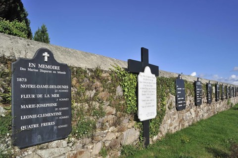 Wall of the Departed at the Ploubazlanec cemetery with the names of 120 boats and 2000 Iceland