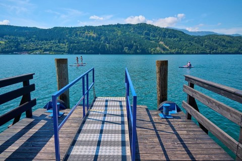 Lake shore, jetty, summer, Lake Millstatt, Millstatt, Carinthia, Austria, Europe