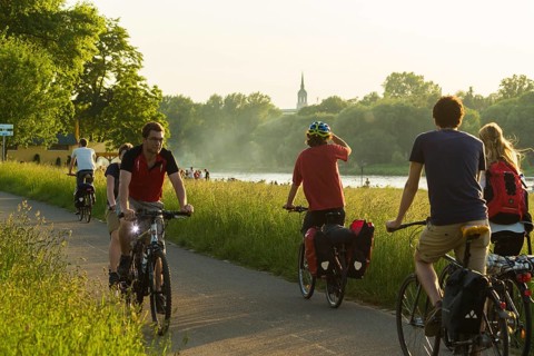 Elbe Cycle Route in Dresden