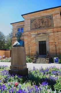 The Villa Wahnfried, Haus Wahnfried, former home of Richard Wagner, in front of it the bustle of