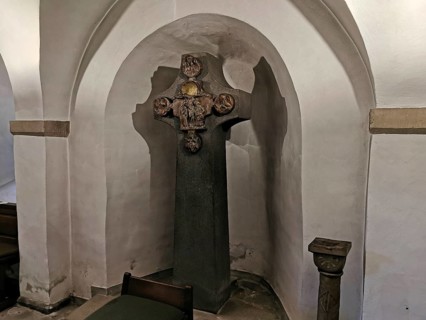 Kripta, St. Bonifatius, a former free-world ladies' convent with a collegiate church in