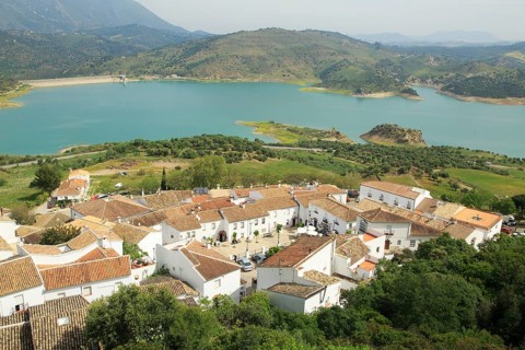 Embalse Zahara-El Gastor Reservoir lake, Zahara de la Sierra, Cadiz province, Spain, Europe