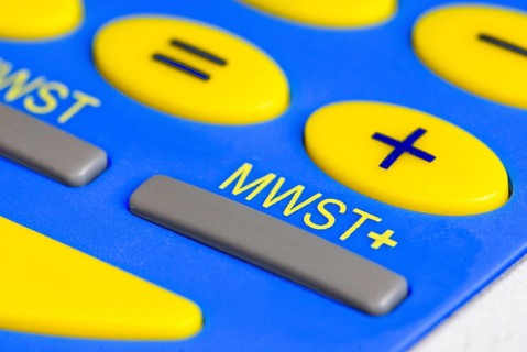VAT button on the calculator, Studio